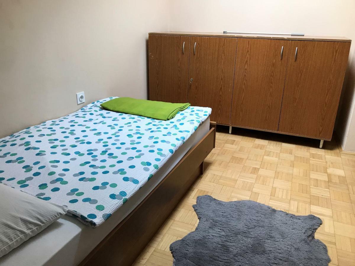 Apartments Markelj โลเวร็ตชิกา ภายนอก รูปภาพ